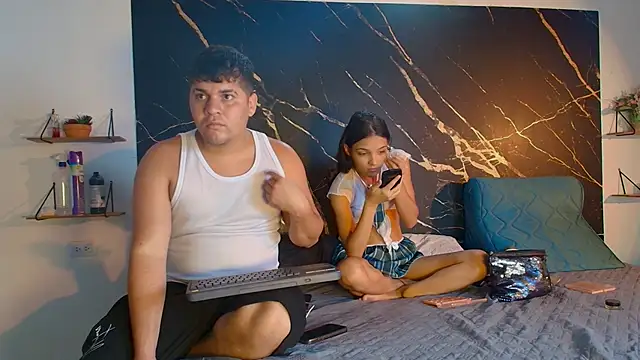 Snapshot of uncontrolled_fire chatting on 03/06/26, 07:32 uncontrolled fire online show from 03/06/26, 07:32