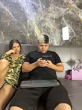 Snapshot of uncontrolled_fire chatting on 03/19/26, 08:13 uncontrolled fire online show from 03/19/26, 08:13