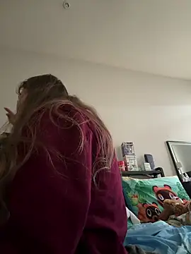 Snapshot of julia4thewin chatting on 03/18/26, 10:35 julia4thewin online show from 03/18/26, 10:35