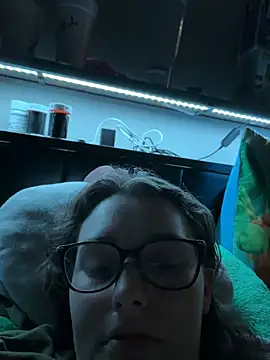 Snapshot of julia4thewin chatting on 03/30/26, 11:50 julia4thewin online show from 03/30/26, 11:50