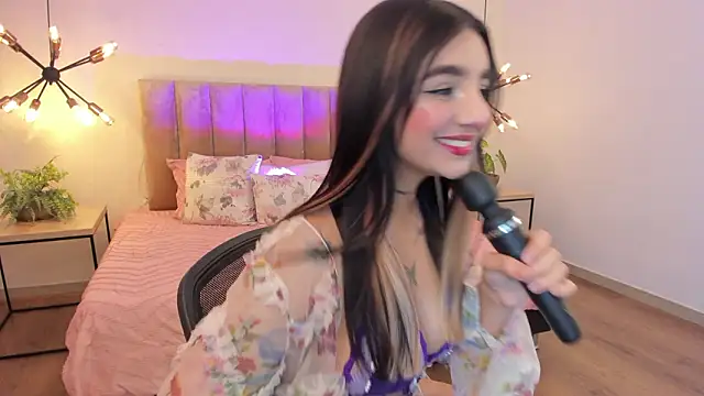 Snapshot of Abriil_cutee chatting on 03/11/26, 11:00 Abriil cutee online show from 03/11/26, 11:00