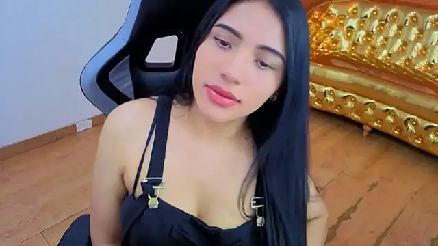 Snapshot of zedin02_a chatting on 04/06/26, 07:59 zedin02 a online show from 04/06/26, 07:59