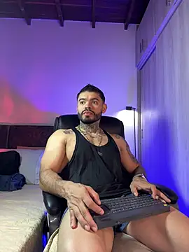 Snapshot of thiago_ferrari_ chatting on 03/24/26, 11:21 thiago ferrari online show from 03/24/26, 11:21