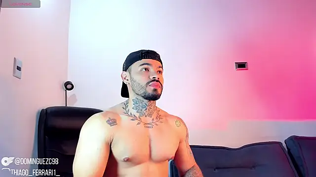 Snapshot of thiago_ferrari_ chatting on 04/21/26, 12:34 thiago ferrari online show from 04/21/26, 12:34