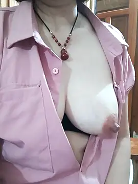 Myna 999 online show from 03/03/26, 01:23