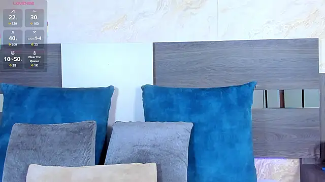 Snapshot of suzan_jane chatting on 03/22/26, 02:04 suzan jane online show from 03/22/26, 02:04