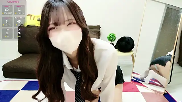 Nanamin- online show from 06/09/26, 09:32
