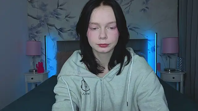 Snapshot of bucks_bunnyy chatting on 02/06/26, 10:35 bucks bunnyy online show from 02/06/26, 10:35