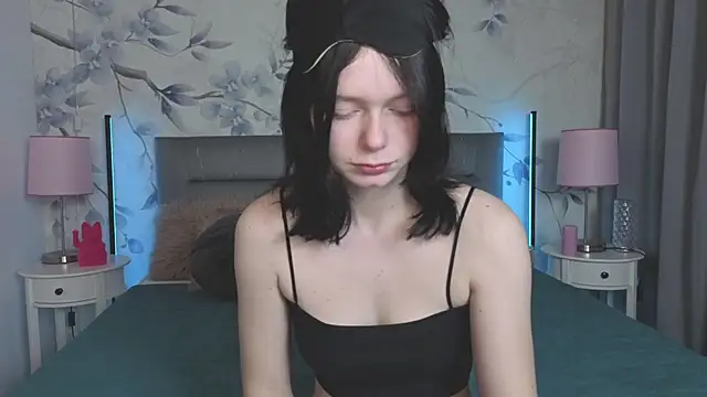 Snapshot of bucks_bunnyy chatting on 02/11/26, 10:59 bucks bunnyy online show from 02/11/26, 10:59