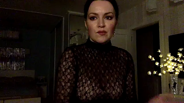 Ivoryne online show from 03/03/26, 10:04