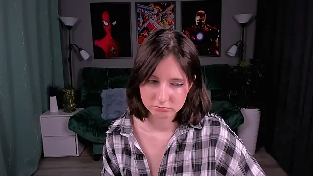 Snapshot of KikaOsterman chatting on 02/10/26, 06:45 KikaOsterman online show from 02/10/26, 06:45