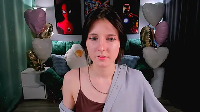 Snapshot of KikaOsterman chatting on 02/19/26, 06:20 KikaOsterman online show from 02/19/26, 06:20