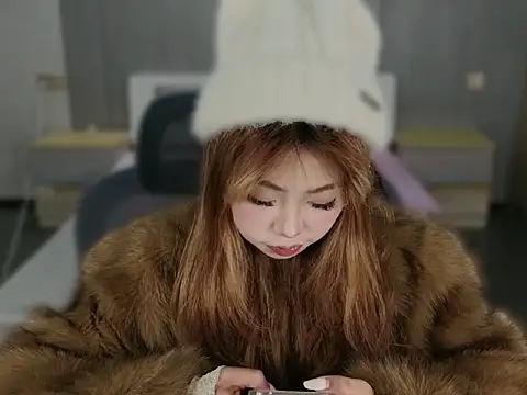 zhq2596271 online show from 01/15/26, 01:59