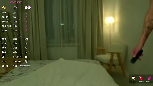 Snapshot of _Blueberries_ chatting on 03/23/26, 07:40 Blueberries online show from 03/23/26, 07:40