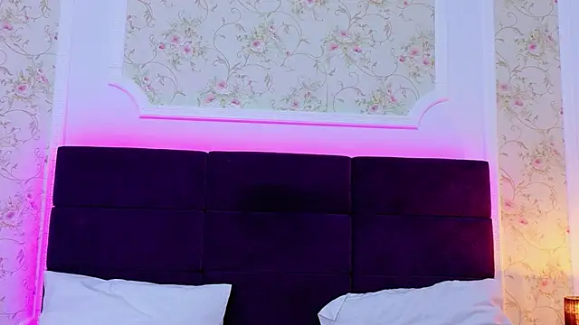 EvelinHill online show from 02/03/26, 05:05