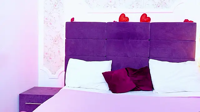 EvelinHill online show from 02/26/26, 04:55