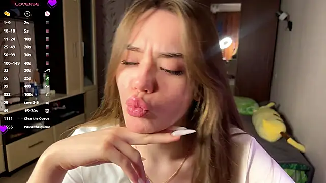 LubaSeirers online show from 03/04/26, 03:29