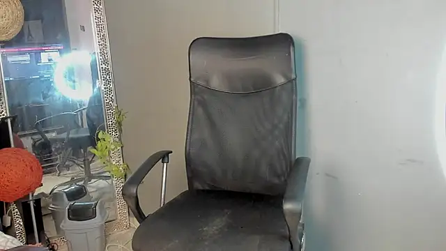 dylaans19 online show from 02/11/26, 02:33