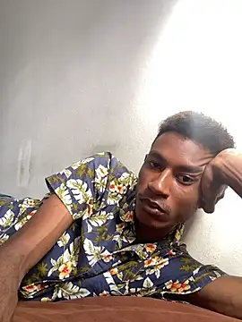Snapshot of twink_gabrielll chatting on 06/24/26, 08:41 twink gabrielll online show from 06/24/26, 08:41