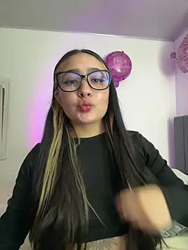 Snapshot of Diosa_lunar1 chatting on 03/19/26, 01:42 Diosa lunar1 online show from 03/19/26, 01:42