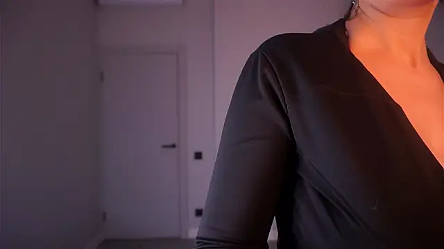 KarolClunie online show from 01/12/26, 05:40