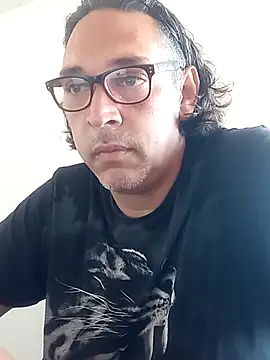 Snapshot of Big_vittollo chatting on 02/05/26, 02:33 Big vittollo online show from 02/05/26, 02:33