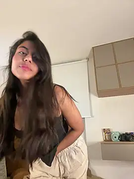 Snapshot of Galena_ chatting on 04/19/26, 01:38 Galena online show from 04/19/26, 01:38