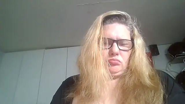 sexualsadie18 online show from 01/13/26, 08:03