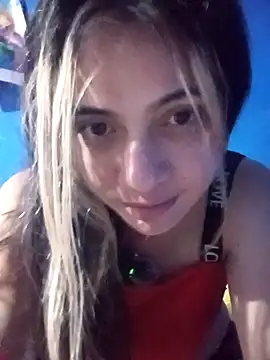 Snapshot of Megan_nica chatting on 03/20/26, 01:43 Megan nica online show from 03/20/26, 01:43