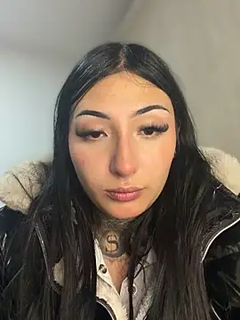 Snapshot of Lilith_blaze_Fg chatting on 04/24/26, 03:42 Lilith blaze Fg online show from 04/24/26, 03:42