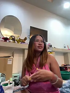 Ponthip online show from 04/07/26, 01:11