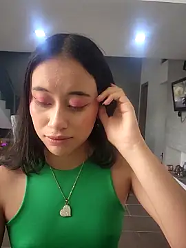 l0lita emi online show from 02/17/26, 03:08