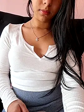 Snapshot of jade03_ chatting on 02/17/26, 05:52 jade03 online show from 02/17/26, 05:52