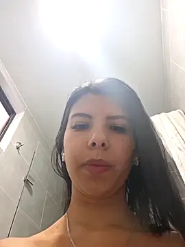 jade03  online show from 05/03/26, 03:07