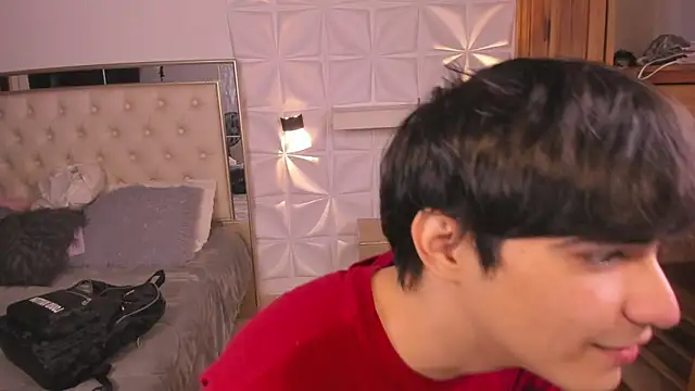 Snapshot of IamJuanJoc chatting on 04/20/26, 03:53 IamJuanJoc online show from 04/20/26, 03:53