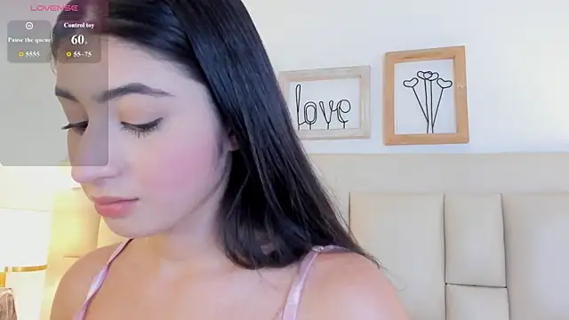 Snapshot of camile_carter chatting on 03/20/26, 08:14 camile carter online show from 03/20/26, 08:14