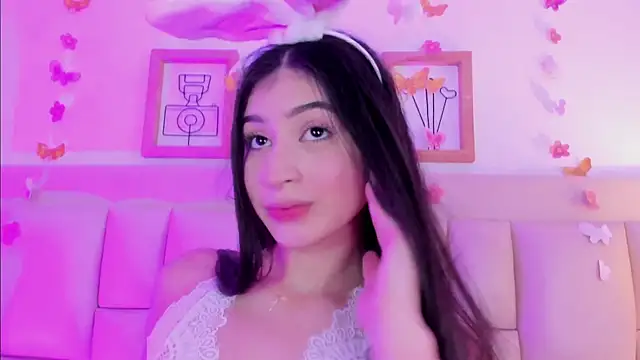 Snapshot of camile_carter chatting on 03/28/26, 08:19 camile carter online show from 03/28/26, 08:19