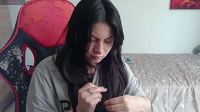 yessica gomez01 online show from 01/15/26, 03:05