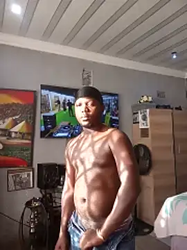 Snapshot of zulu_good_dick chatting on 06/01/26, 01:57 zulu good dick online show from 06/01/26, 01:57