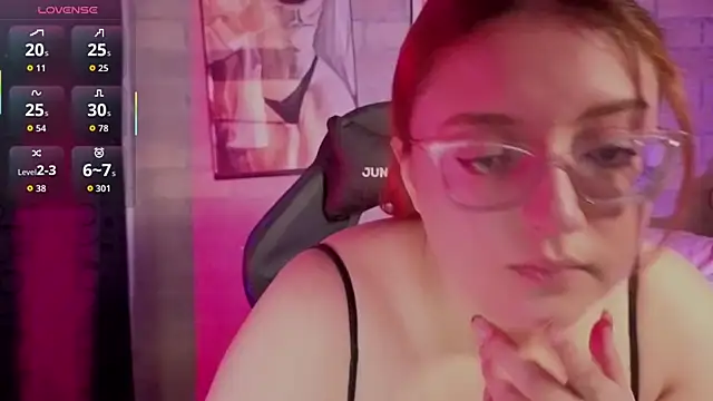 Snapshot of Mia_Franklyn chatting on 03/08/26, 07:50 Mia Franklyn online show from 03/08/26, 07:50