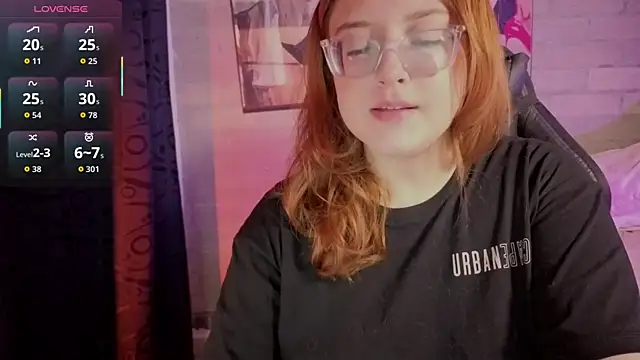 Snapshot of Mia_Franklyn chatting on 03/13/26, 01:56 Mia Franklyn online show from 03/13/26, 01:56