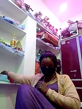 Snapshot of kiiuu_sexe chatting on 02/10/26, 01:10 kiiuu sexe online show from 02/10/26, 01:10