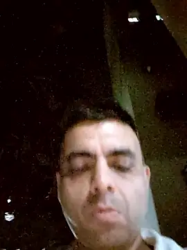 Snapshot of ashleellaunda7582 chatting on 03/12/26, 05:08 ashleellaunda7582 online show from 03/12/26, 05:08