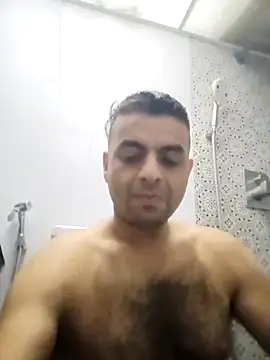 Snapshot of ashleellaunda7582 chatting on 03/23/26, 06:34 ashleellaunda7582 online show from 03/23/26, 06:34