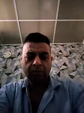 Snapshot of ashleellaunda7582 chatting on 04/12/26, 03:44 ashleellaunda7582 online show from 04/12/26, 03:44