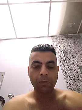 Snapshot of ashleellaunda7582 chatting on 04/15/26, 07:58 ashleellaunda7582 online show from 04/15/26, 07:58