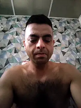 Snapshot of ashleellaunda7582 chatting on 04/18/26, 07:01 ashleellaunda7582 online show from 04/18/26, 07:01