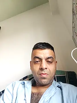 ashleellaunda7582 online show from 05/06/26, 02:51