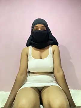 cutehotwife online show from 02/21/26, 10:49