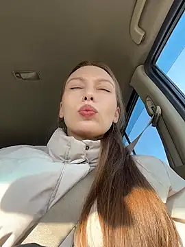 LeiaMood online show from 03/14/26, 04:40